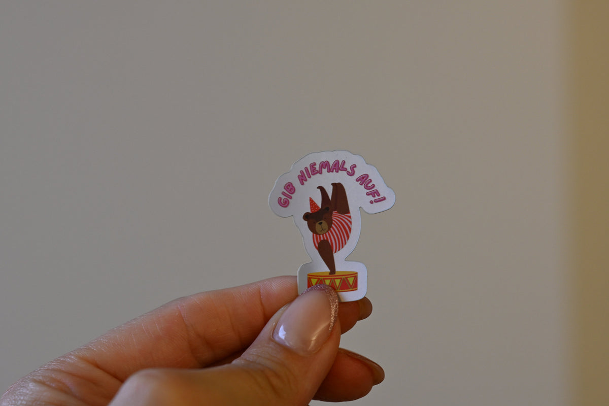 Sticker "GIB NIEMALS AUF!"